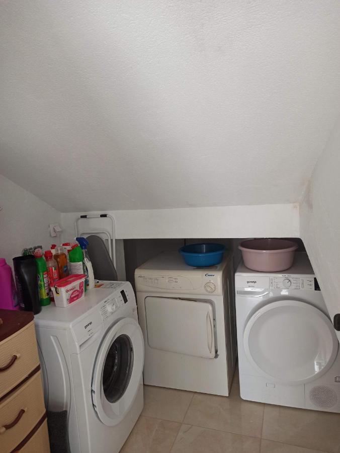 Java Apartments Dobrota Luaran gambar